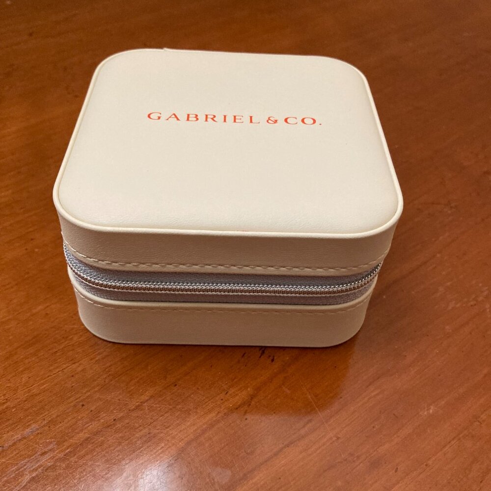 Gabriel & Co Travel Jewelry Box Case - Picture 2 of 8